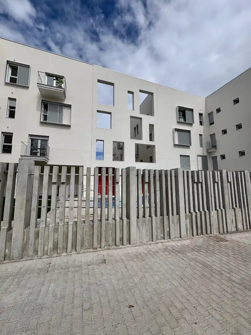 Vista exterior de Pis en venda en Las Palmas de Gran Canaria amb Traster, Balcó i Piscina comunitària