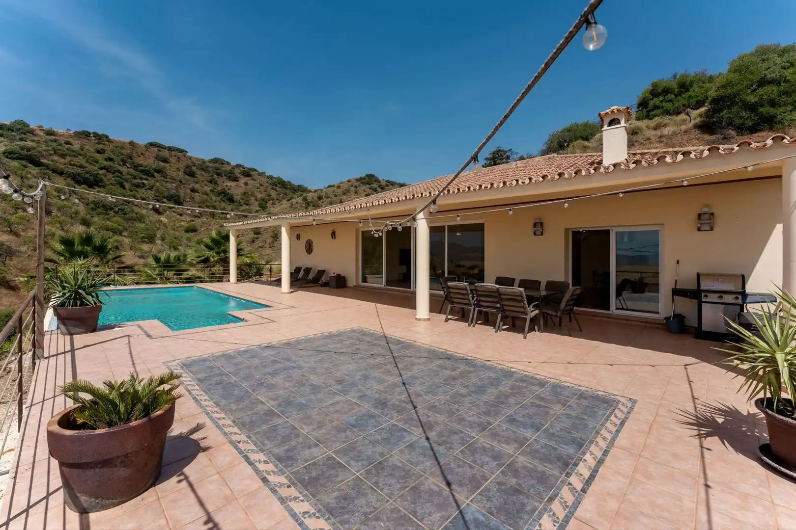 Terrassa de Finca rústica en venda en Cártama amb Aire condicionat, Traster i Piscina
