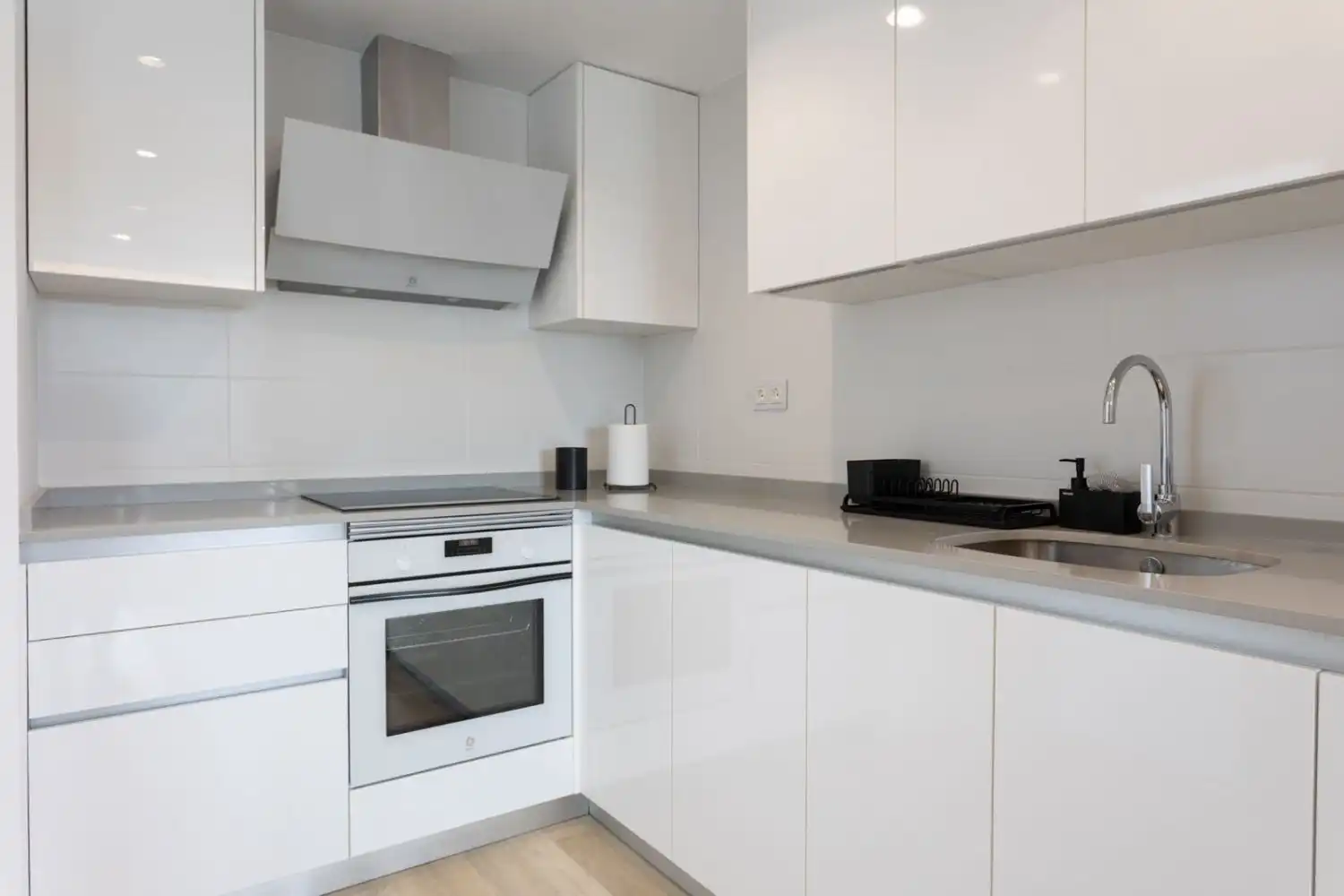 Penthouse with pool for sale in Nueva Andalucía, imagen 13