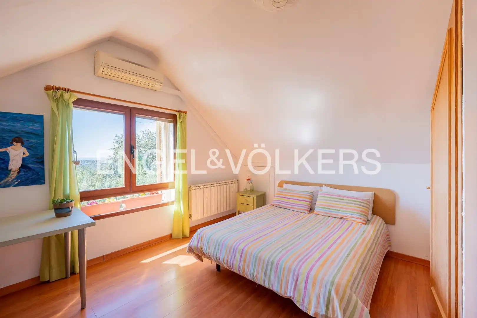Habitación de Casa o chalet en venta en Galapagar con Aire acondicionado, Calefacción y Jardín privado