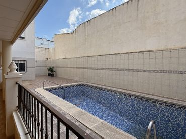 Flat with lift for sale in San Miguel de Salinas