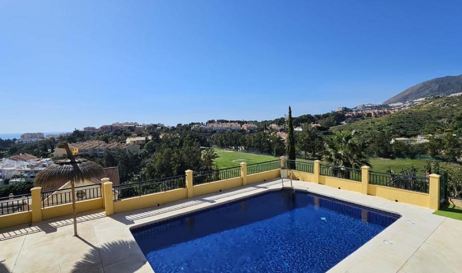 Foto 1 de Pis en venda a Arroyo de la Miel, Málaga