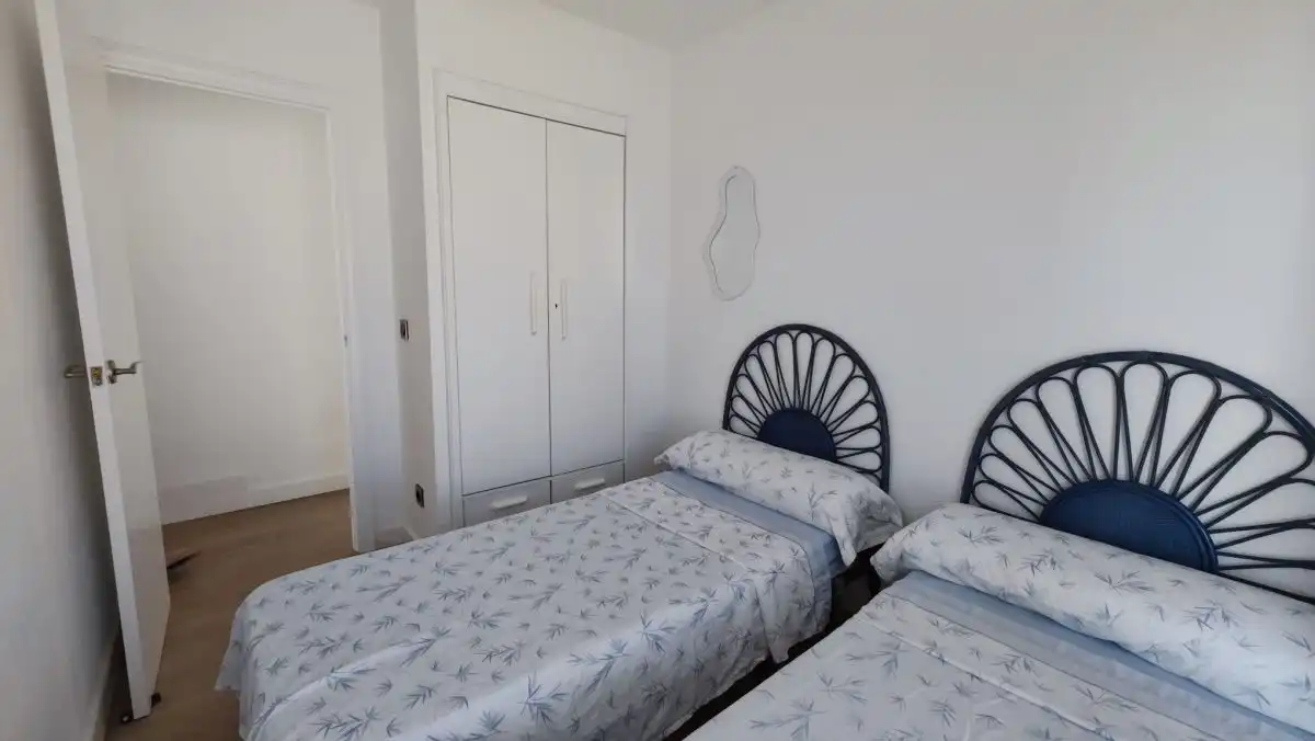 Bedroom of Flat for rent in Elche / Elx  with Air Conditioner, Heating and Parquet flooring