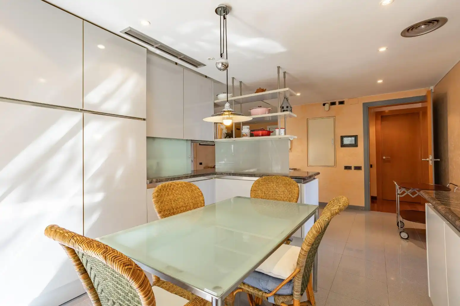 Casa o chalet en venta en Esplugues de Llobregat - Calle PERE BERRUGUETE, Ciutat Diagonal