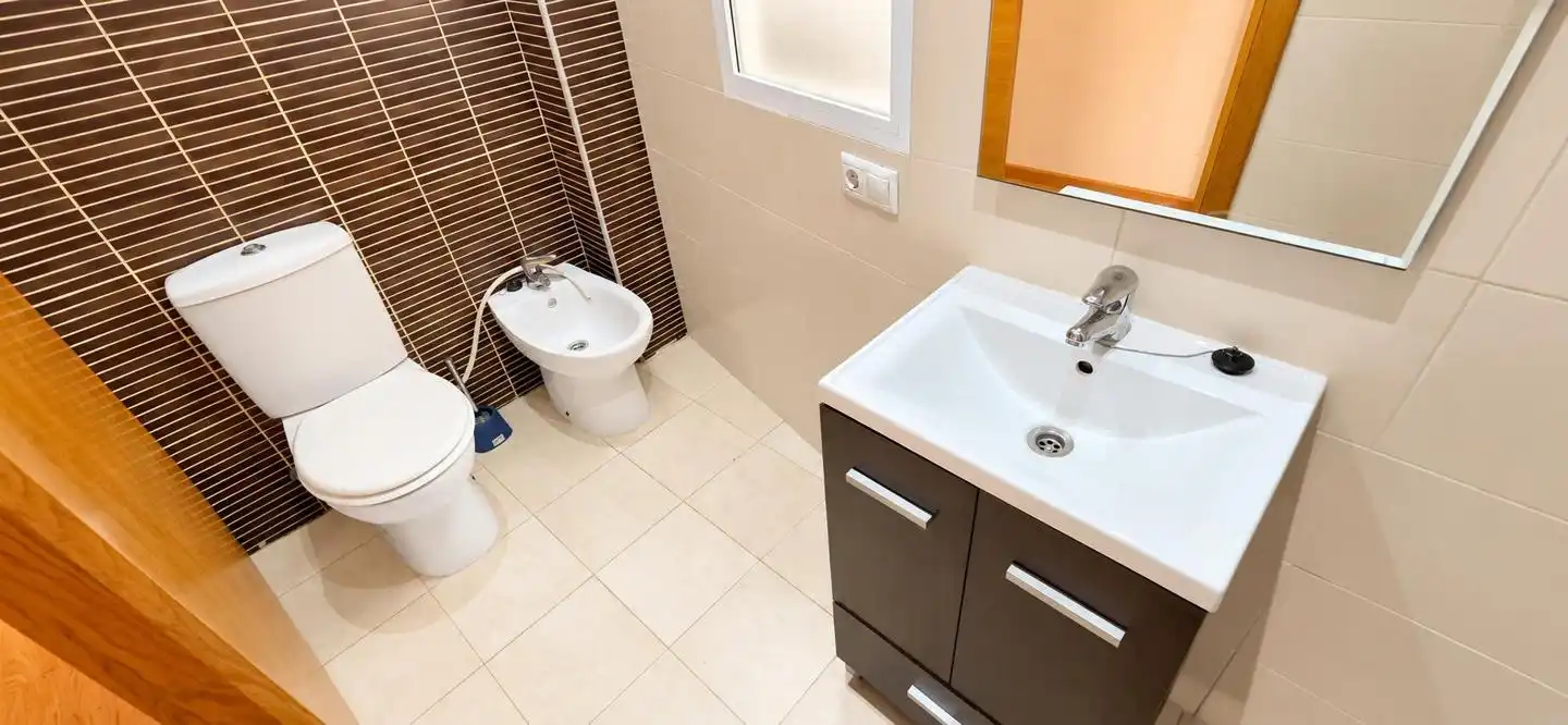 Flat for rent in Plaza Crevillente - Antiguos Juzgados - El Asilo