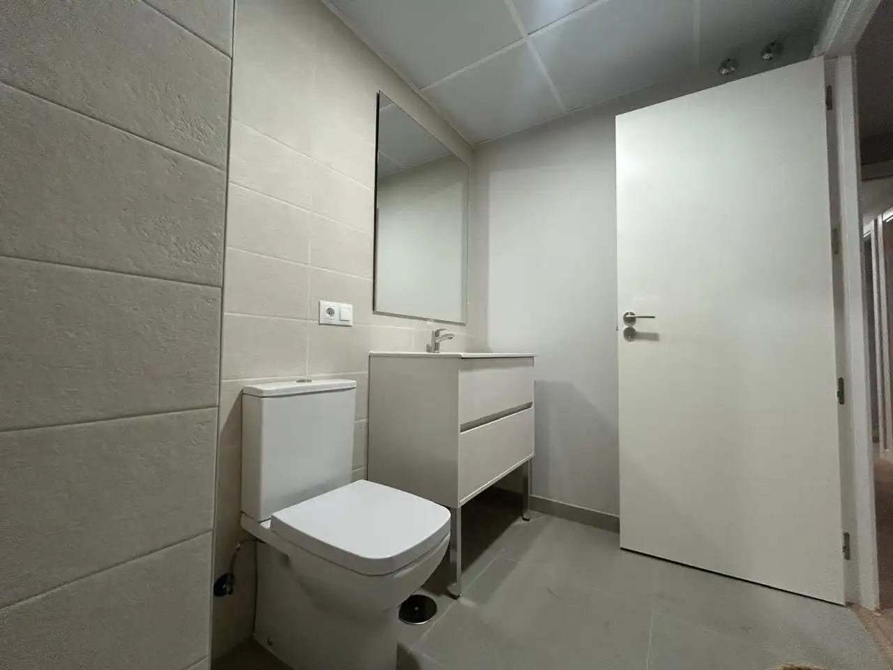 Appartement avec ascenseur à louer à Entrenúcleos, imagen 13