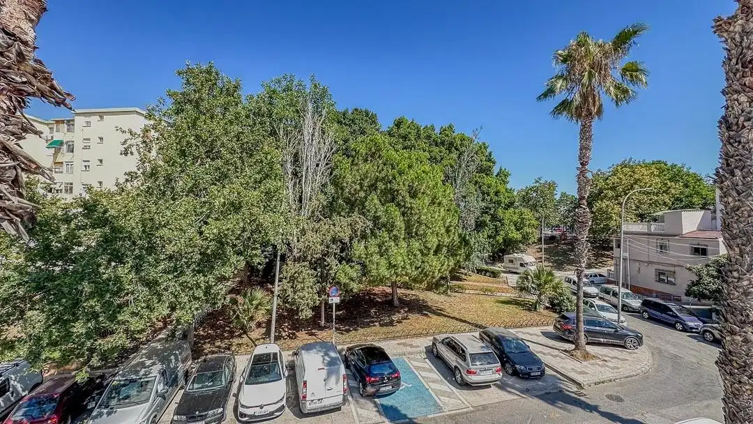 Parking de Casa adosada en venta en Málaga con Aire acondicionado, Terraza y Amueblado