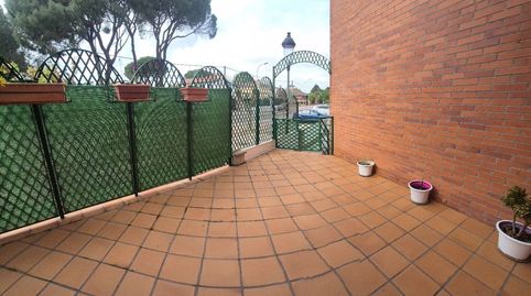 Foto 5 de Casa adosada en venta en Viana de Cega, Valladolid