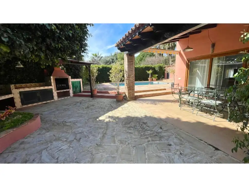 Jardí de Casa o xalet en venda en Estepona