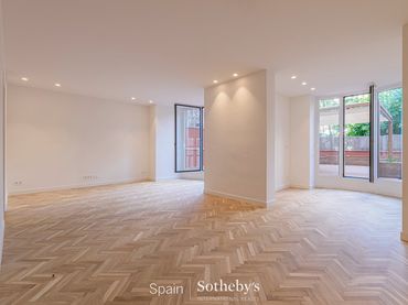 Apartament amb jardí en venda a Carrer de Provença