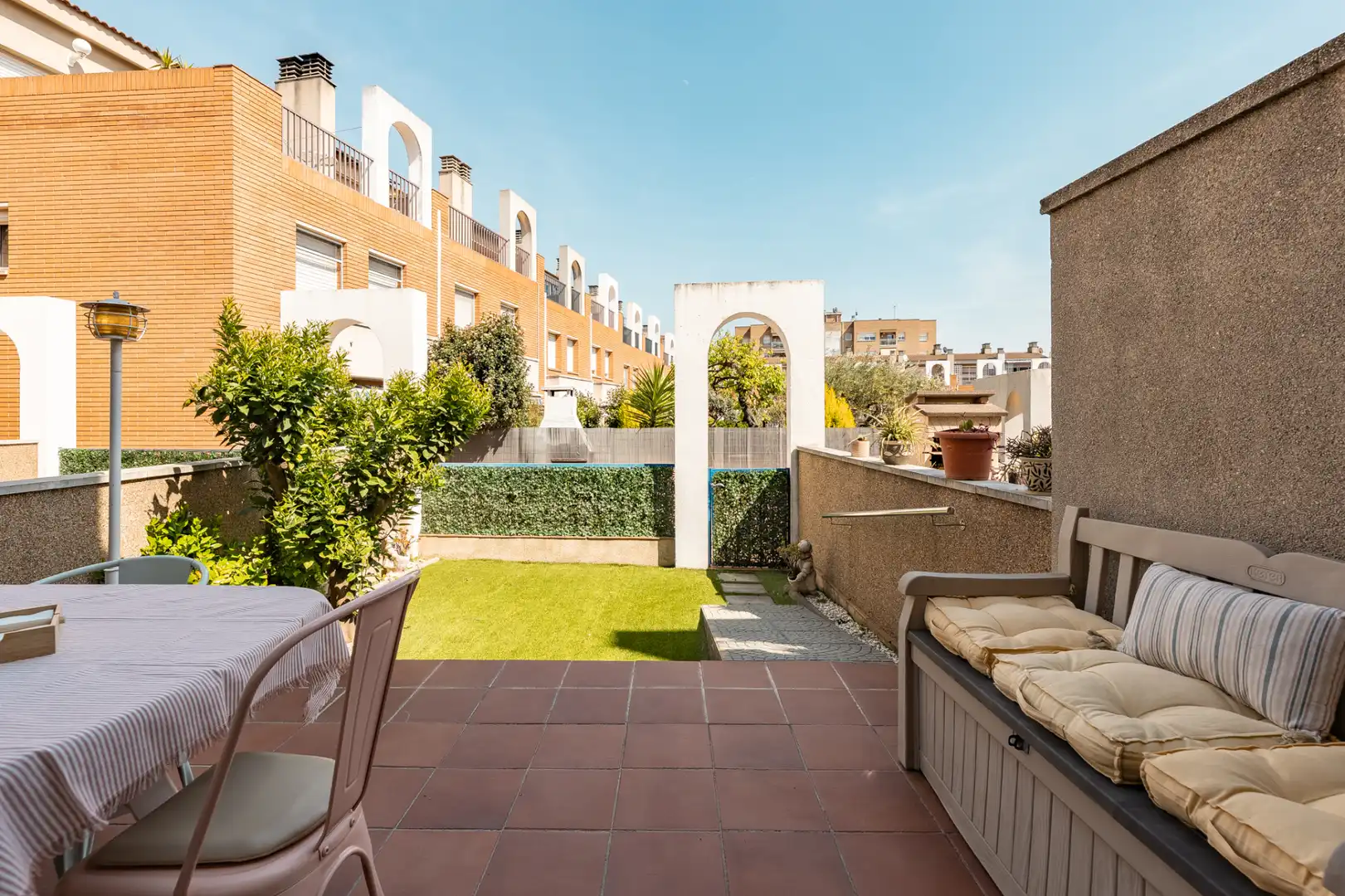 Terraza de Casa adosada en venta en Martorell con Aire acondicionado, Calefacción y Jardín privado