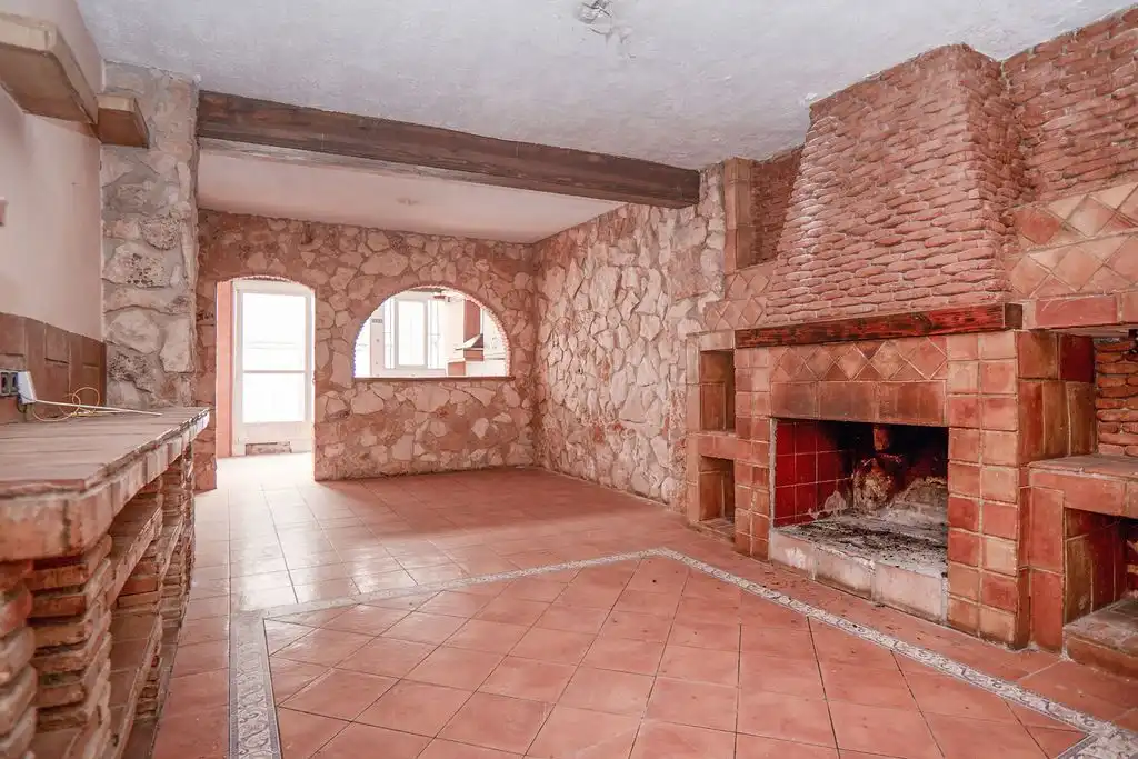 Sala d'estar de Casa adosada en venda en Calasparra