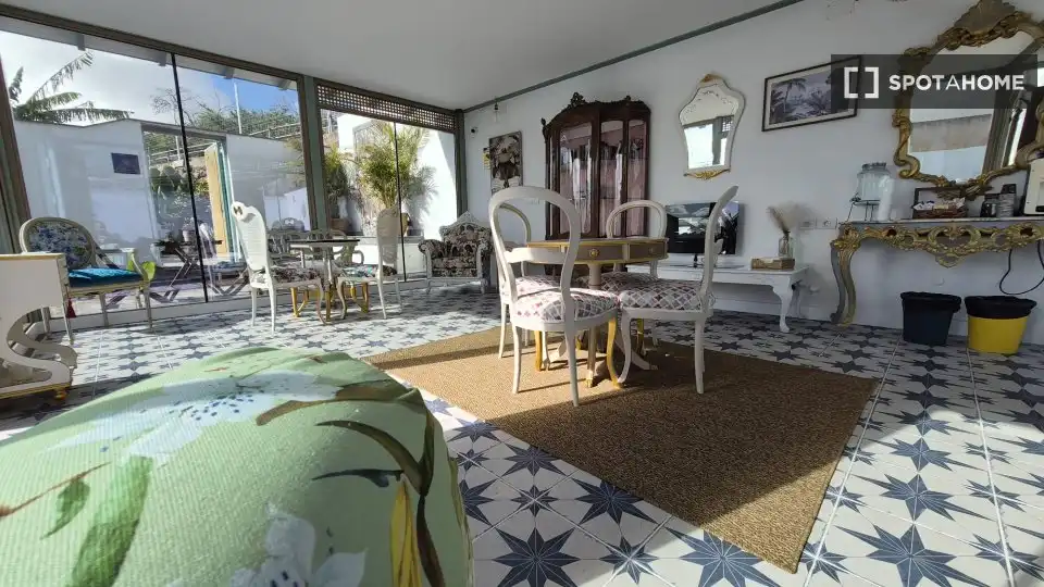 Dining room of Flat for share in Granadilla de Abona  with Air Conditioner, Terrace and Furnished