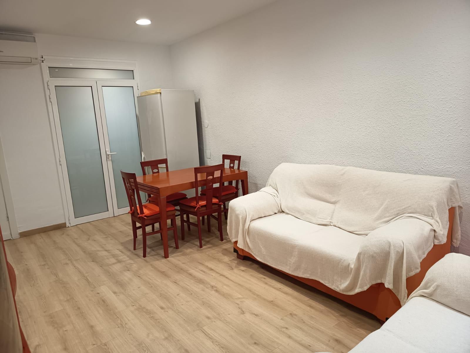 Living room of Flat for sale in  Barcelona Capital  with Air Conditioner and Parquet flooring