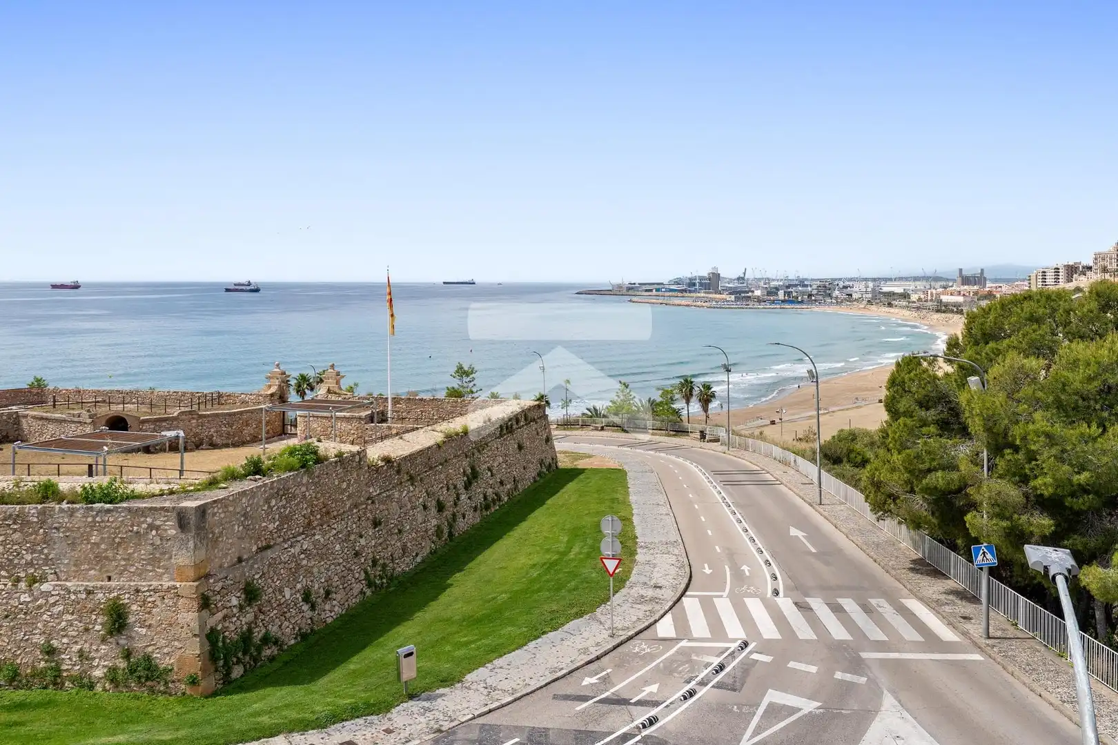 Vista exterior de Casa o chalet en venta en Tarragona con Aire acondicionado, Calefacción y Jardín privado