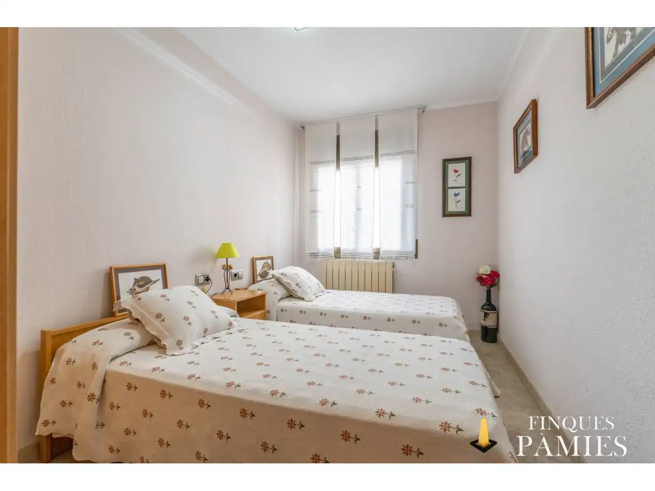 Habitación de Finca rústica en venta en Reus con Aire acondicionado, Calefacción y Jardín privado