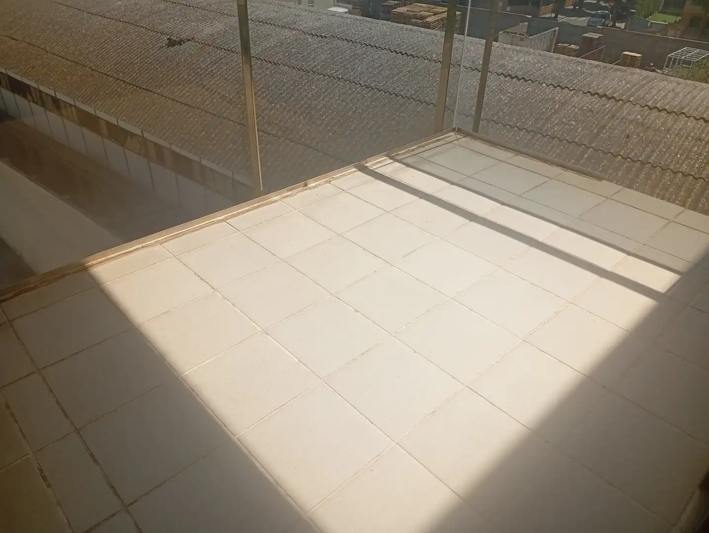 Appartamento con terrazza in vendita a Carrer Marina, imagen 21