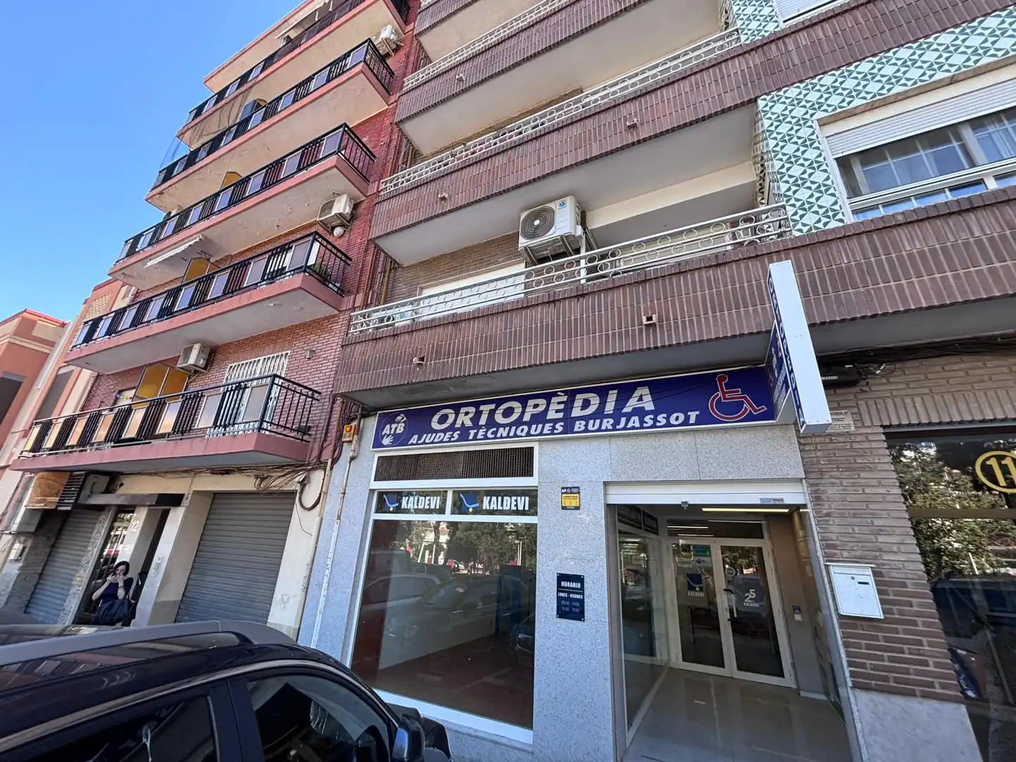 Local en venda en Burjassot amb Aire condicionat i Moblat