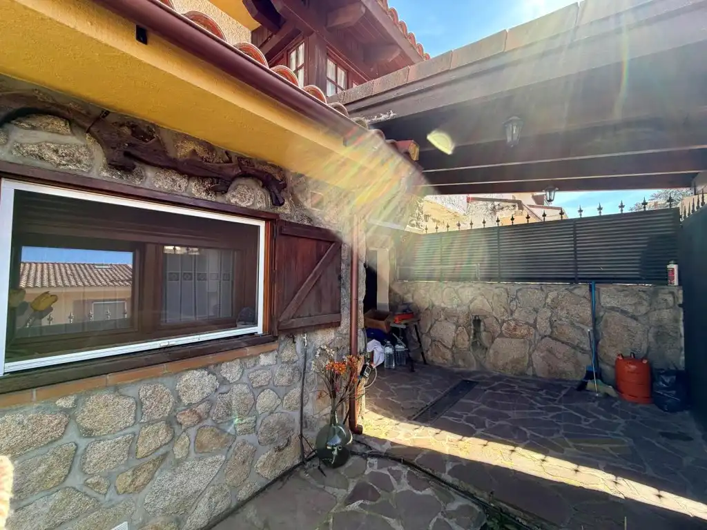 Terraza de Casa adosada en venta en Moralzarzal