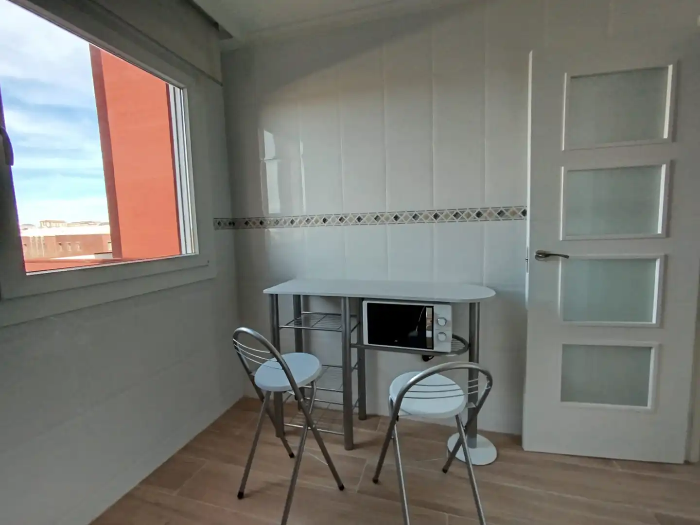 Kitchen of Flat for rent in Santander  with Heating, Furnished and Washing machine