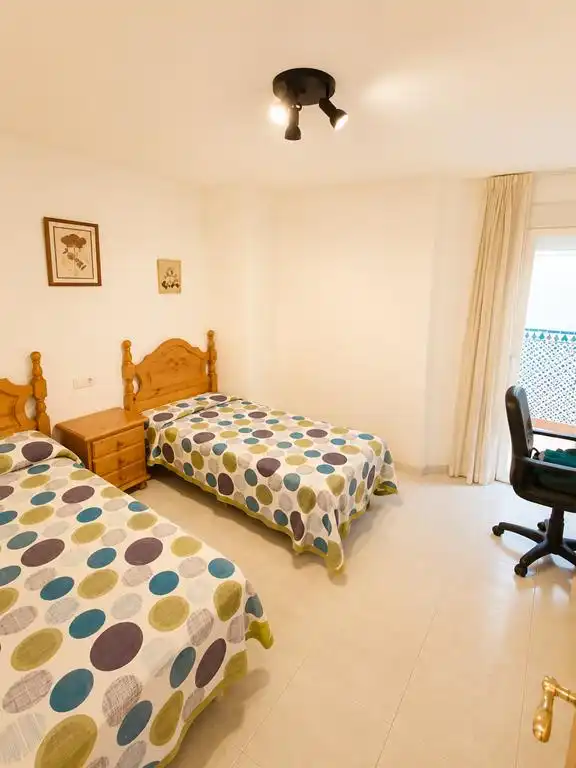 Habitación de Piso en venta en Estepona con Terraza