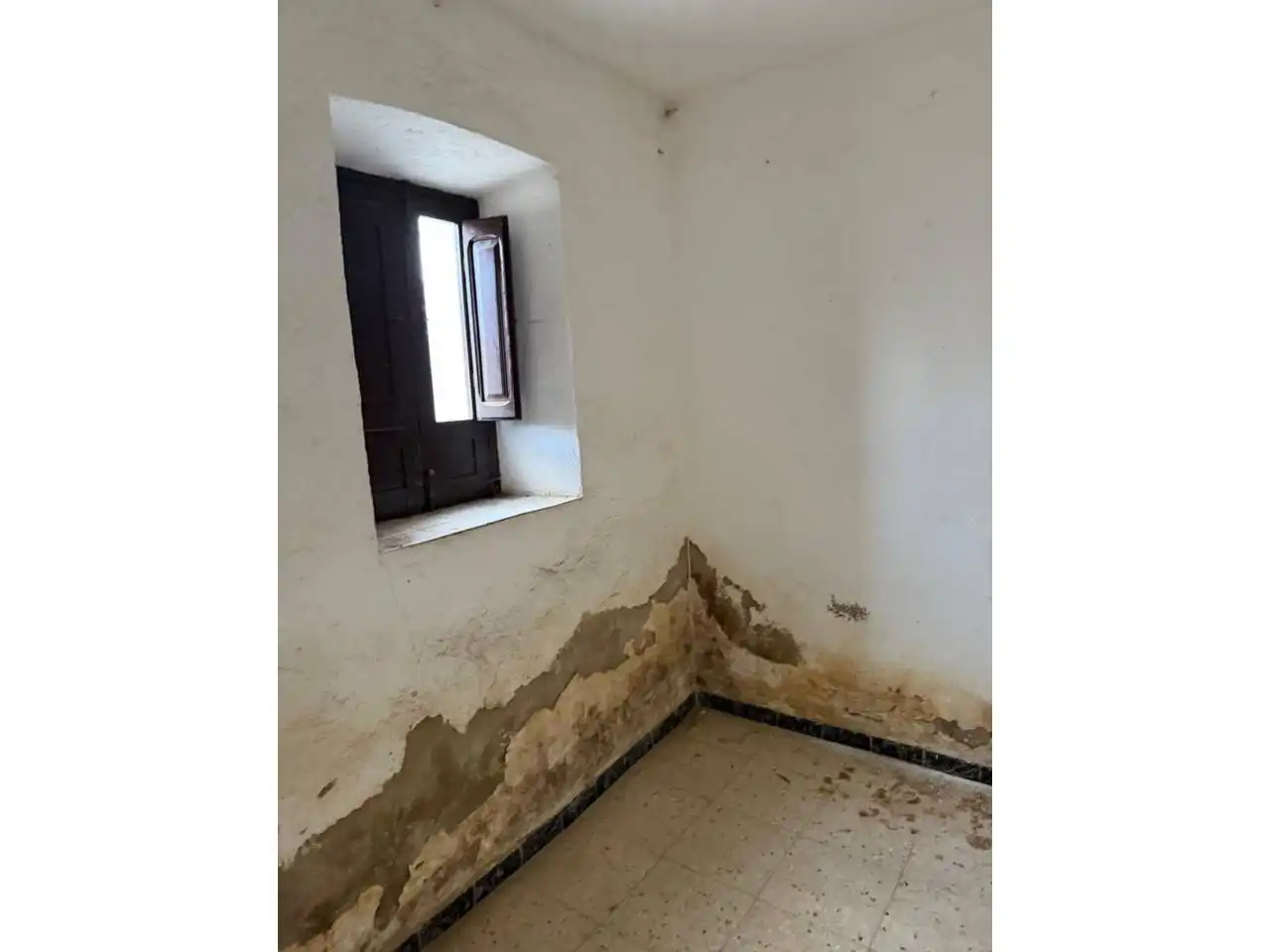 Casa adosada en venta en Segura de León