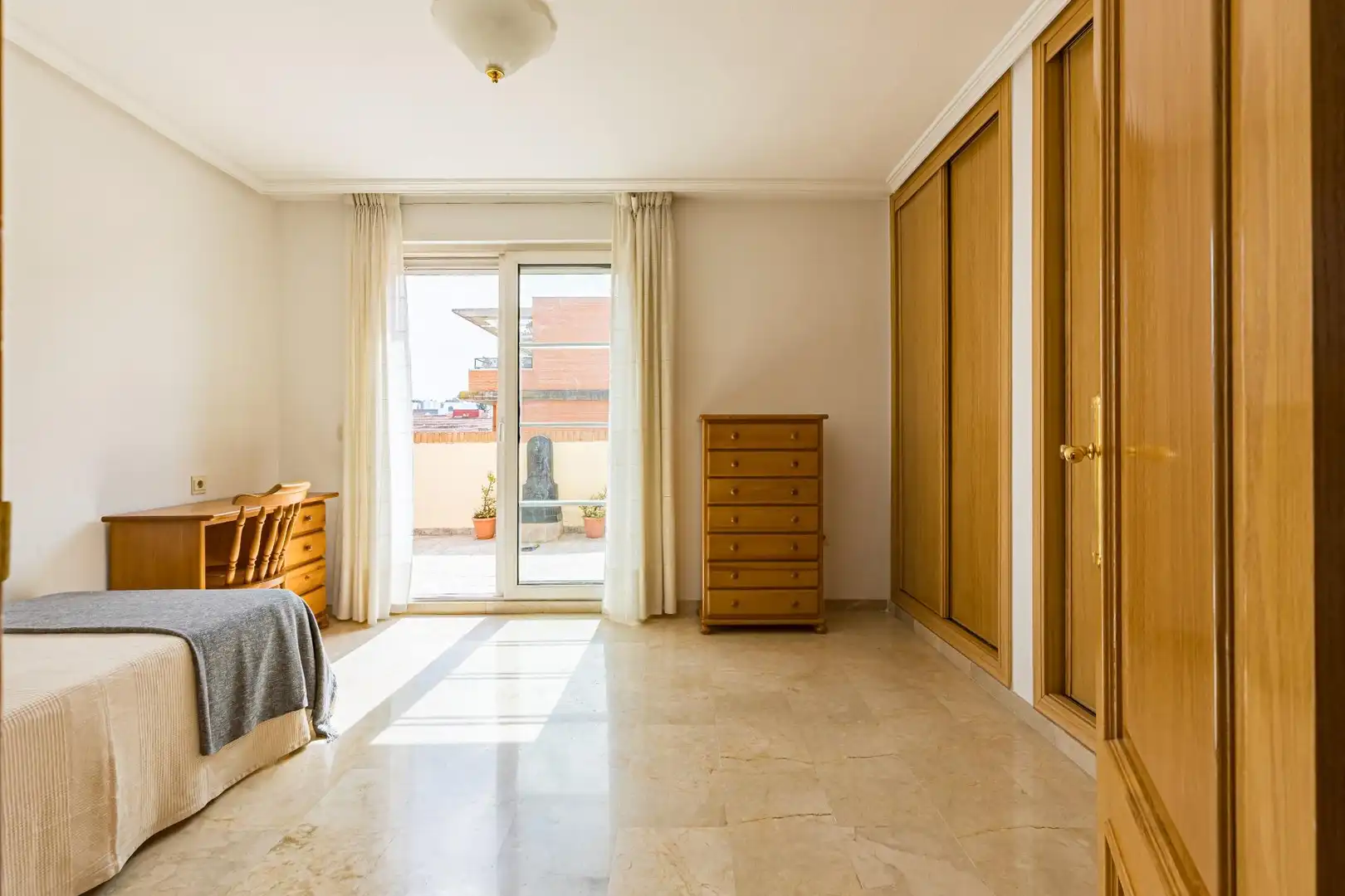 Habitación de Ático en venta en Norte