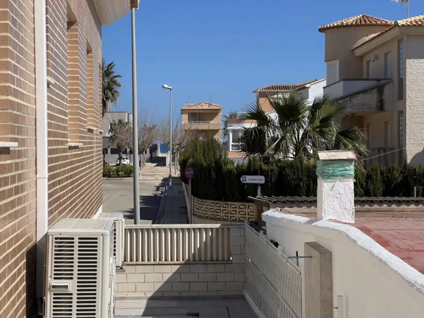 Vista exterior de Casa o xalet en venda en Oliva