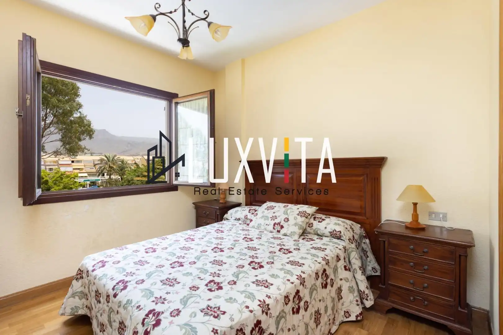 Habitación de Ático en venta en Arona con Aire acondicionado, Terraza y Amueblado