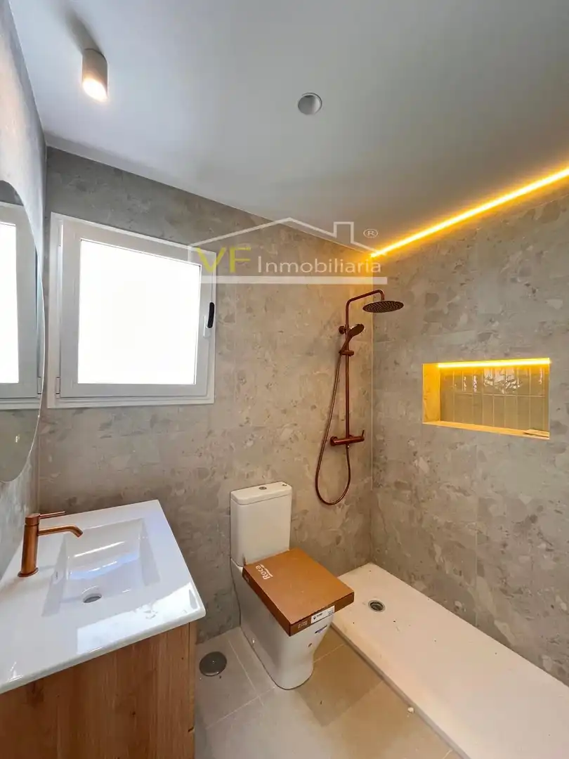 Appartamento con terrazza in vendita a Calle NIÑO DE GUEVARA, imagen 23
