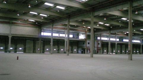 Photo 4 of Industrial buildings to rent in Carretera de la Exclusa, Los Remedios, Sevilla