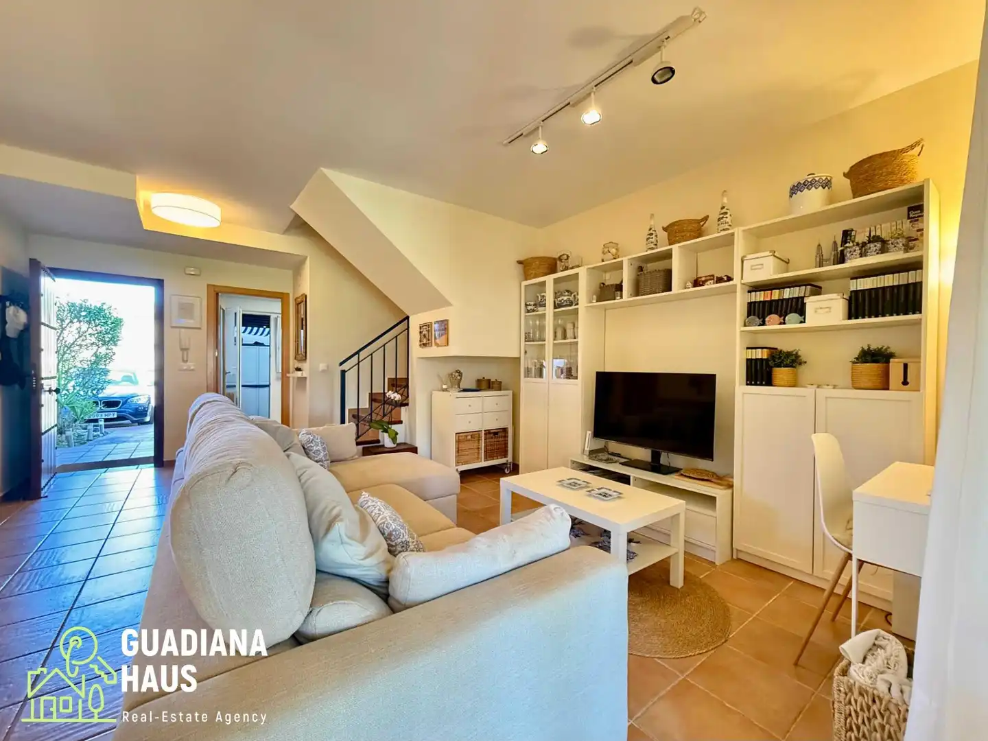 Reihenhaus mit Pool zum Verkauf in Avenida ROSALIA DE CASTRO 5, imagen 12