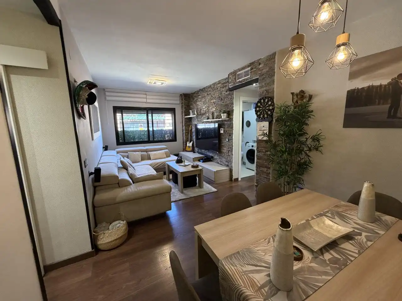 Sala d'estar de Planta baixa en venda en Málaga amb Aire condicionat i Traster