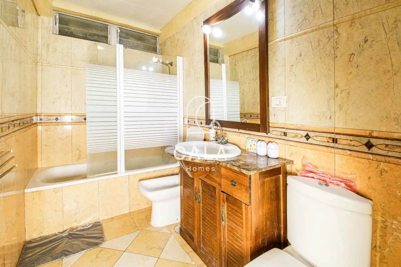 Baño de Casa o chalet en venta en La Orotava con Jardín privado, Terraza y Piscina