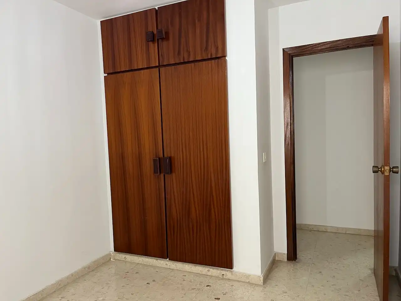 Bedroom of Flat for sale in Vélez-Málaga  with Terrace and Storage room