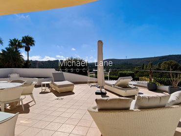 Wohnung mit Pool zum Verkauf in Sotogrande Alto