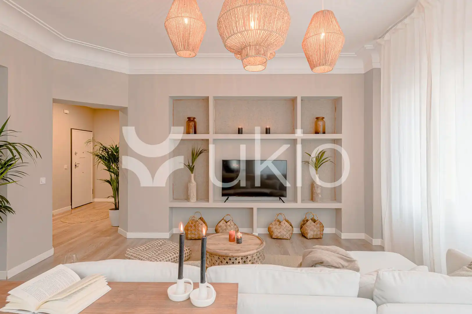 Sala de estar de Apartamento de alquiler en Madrid con Aire acondicionado, Calefacción y Terraza