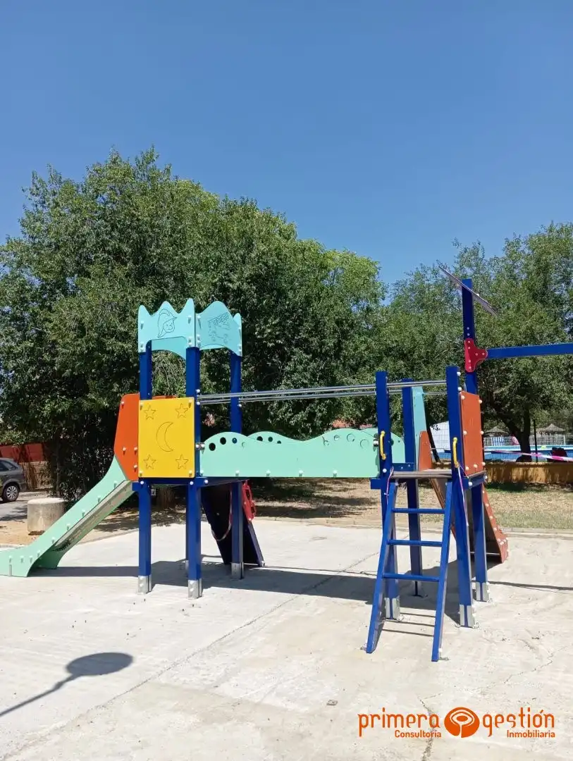 Chalet con piscina en venta en Carmona, imagen 5