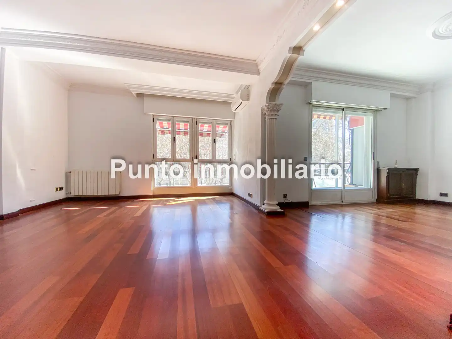 Wohnzimmer von Wohnung zum Verkauf in Valladolid mit Klimaanlage, Heizung und Parkett