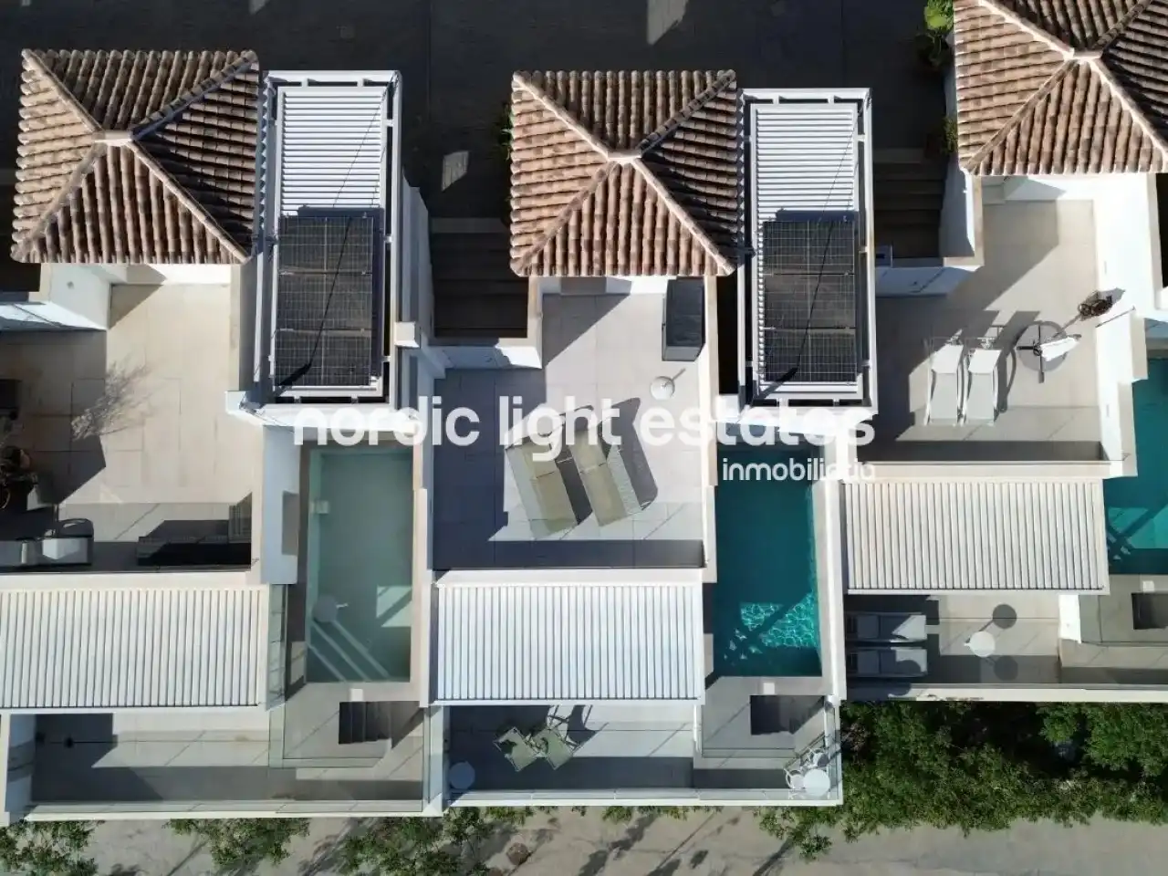 Vista exterior de Casa o chalet en venta en Almuñécar con Aire acondicionado, Terraza y Piscina