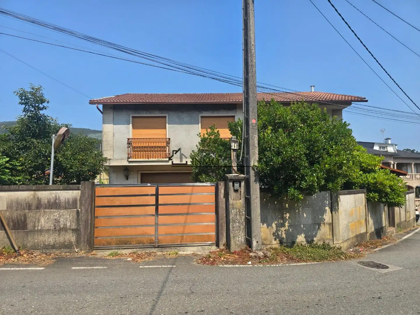 Vista exterior de Casa o xalet en venda en Pontevedra Capital  amb Calefacció, Jardí privat i Terrassa