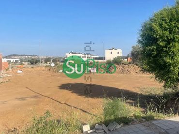 Terreno residencial en venta en Calle Luis Mexía 3