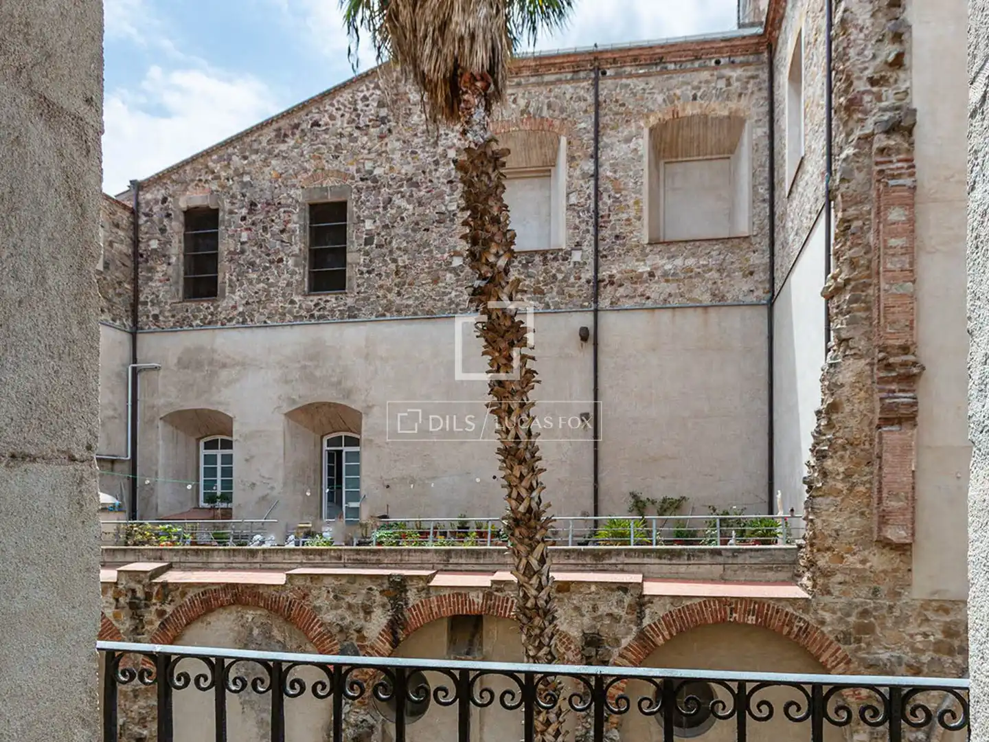 Vista exterior de Piso en venta en Barcelona con Aire acondicionado, Calefacción y Parquet