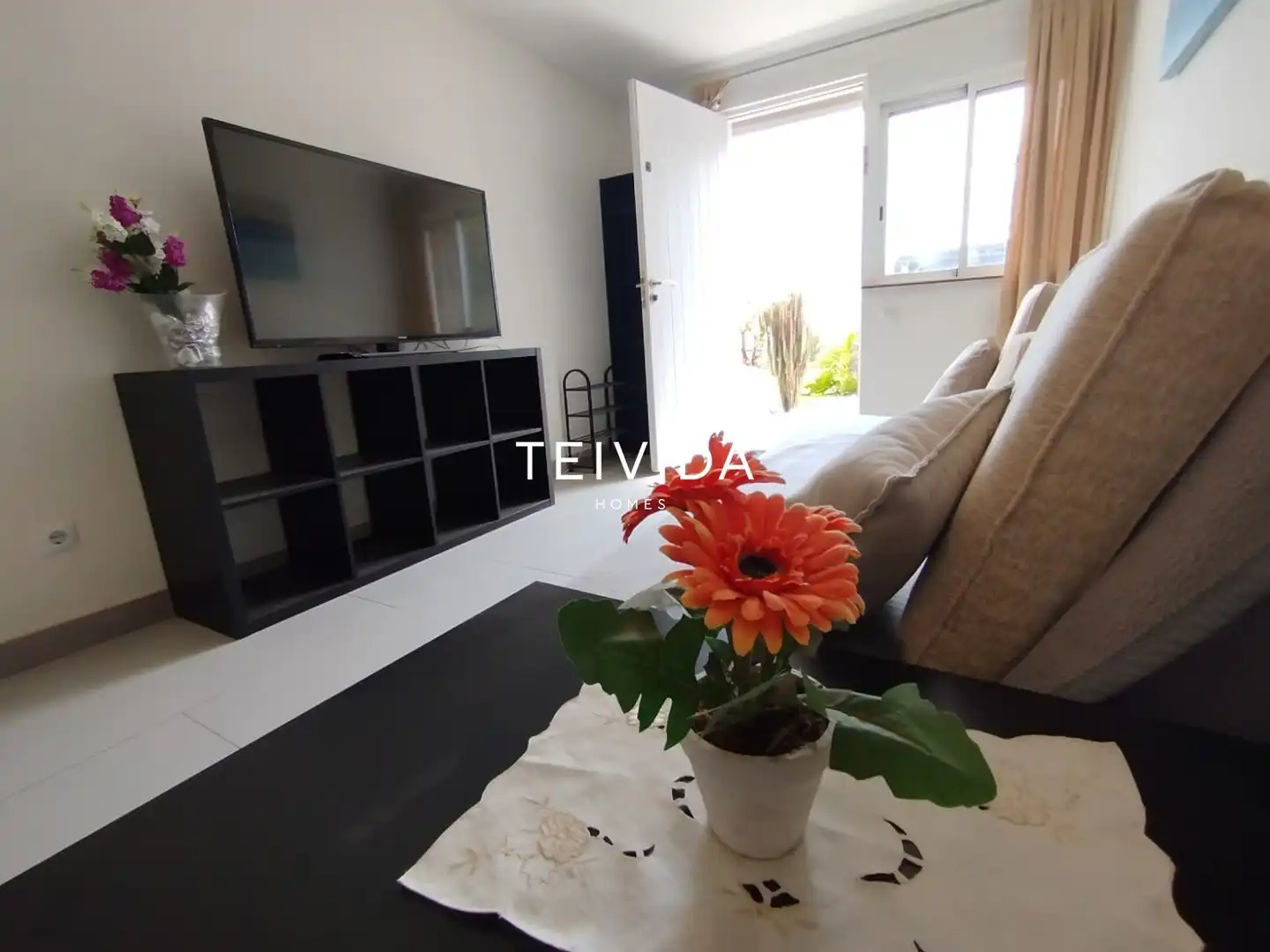 Sala de estar de Casa o chalet en venta en Arona con Aire acondicionado, Terraza y Trastero