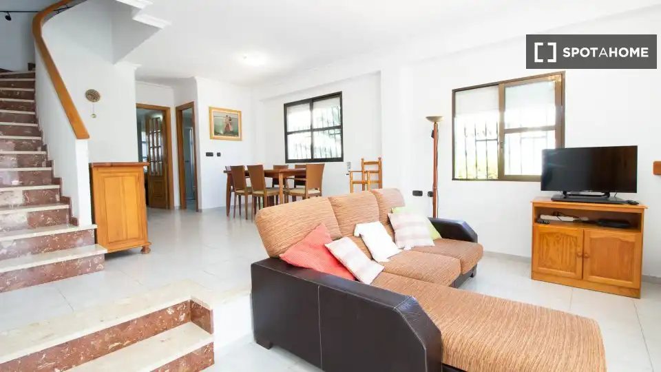 Living room of Flat for rent in Sueca  with Air Conditioner, Heating and Furnished
