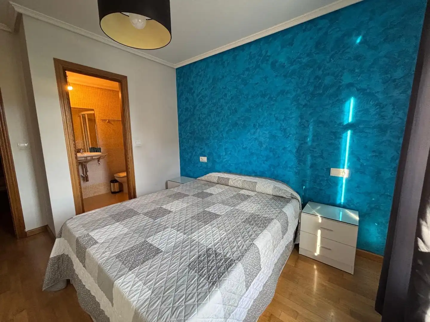 Bedroom of Apartments for sale in Zona Alta