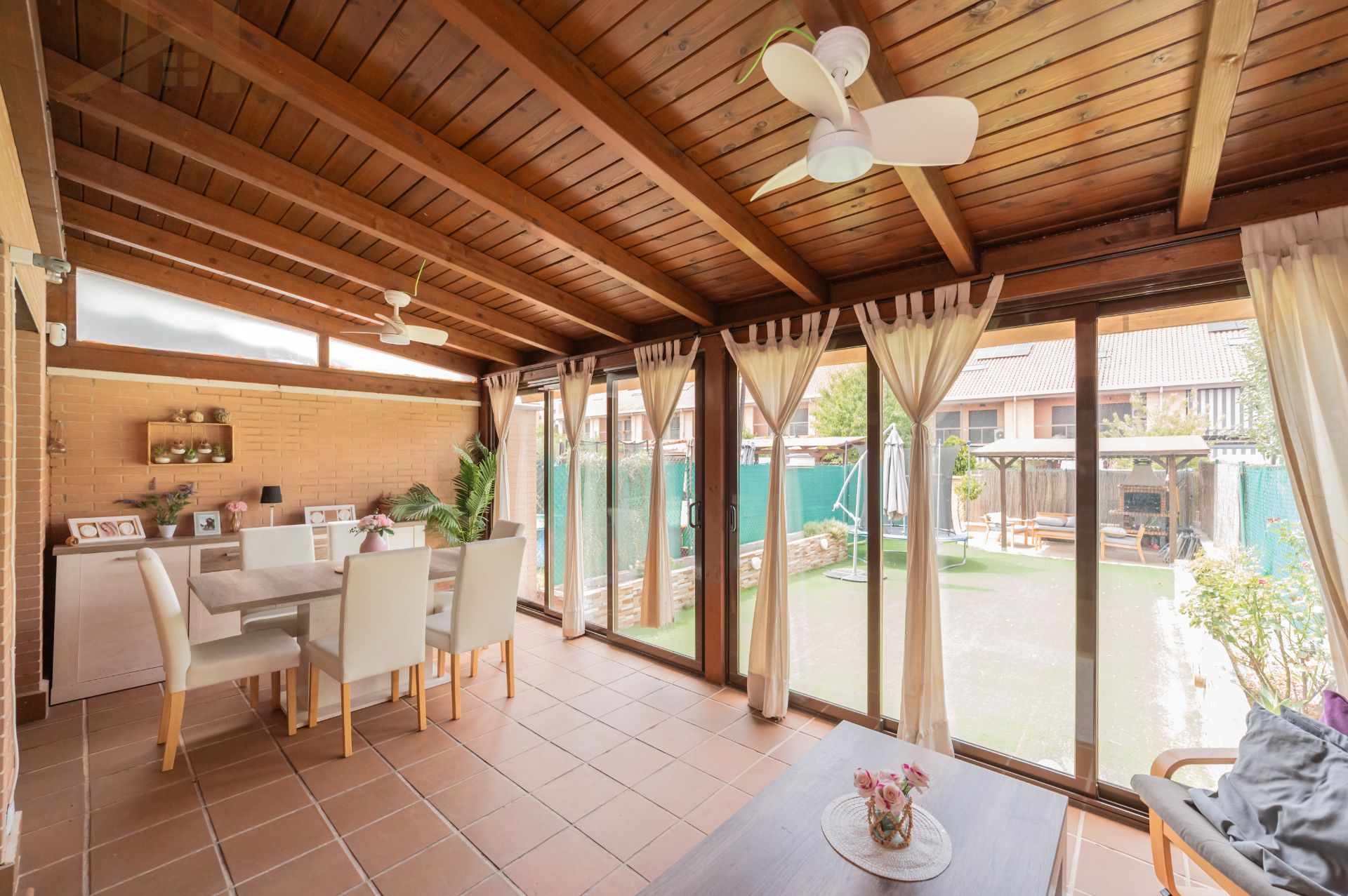 Terrassa de Casa o xalet en venda en Navalcarnero amb Aire condicionat, Calefacció i Jardí privat