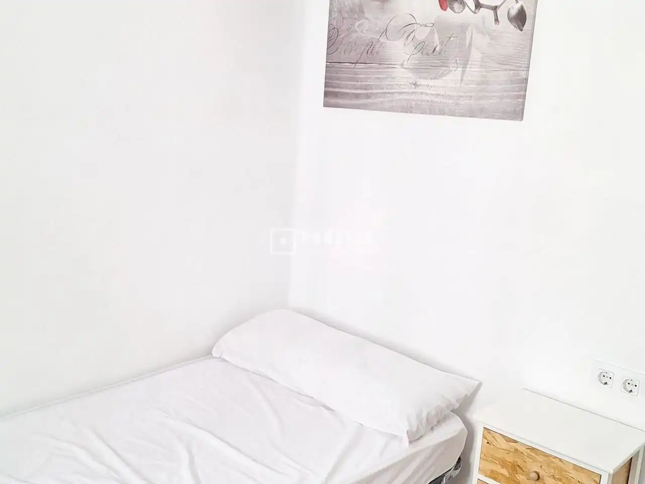 Habitación de Piso de alquiler en Sevilla con Aire acondicionado, Terraza y Amueblado