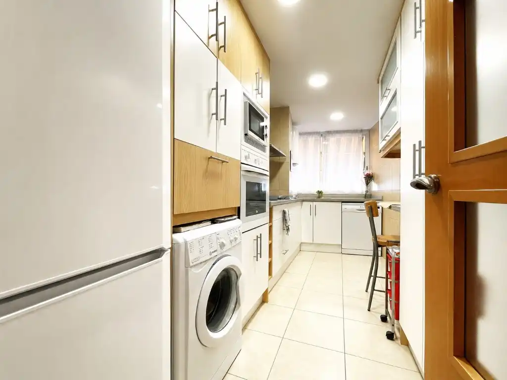 Kitchen of Flat for sale in Benicasim / Benicàssim  with Air Conditioner, Oven and Washing machine
