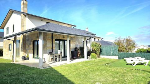 Foto 3 de Casa o chalet en venta en Urbanizacion Bezania, Bezana - Prezanes, Santa Cruz de Bezana